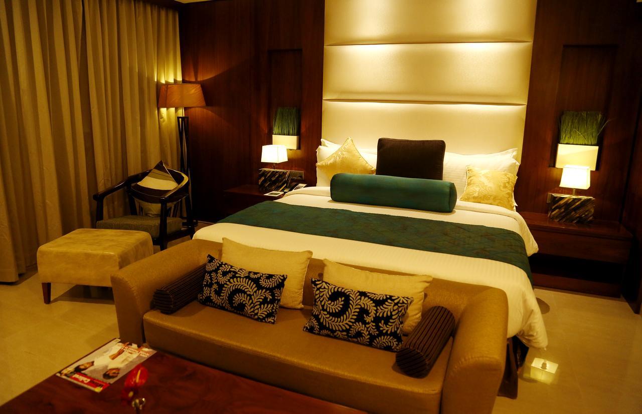 The Raviz Calicut Hotel Екстериор снимка